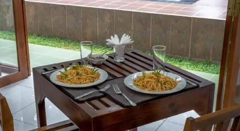 Sea Cloud Dalawella Hotel Unawatuna Ngoại thất bức ảnh