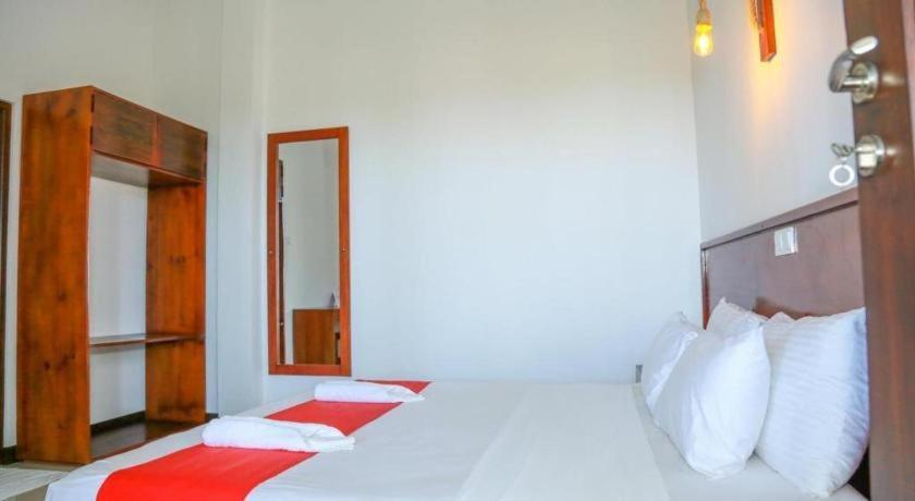 Sea Cloud Dalawella Hotel Unawatuna Ngoại thất bức ảnh
